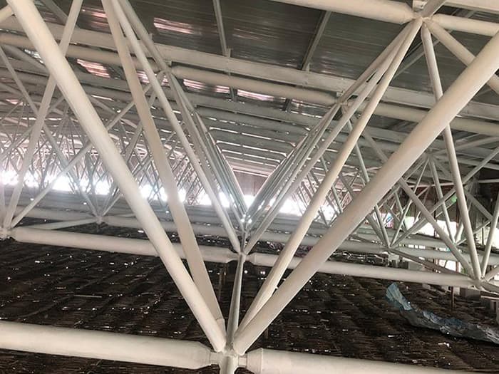 海东大型螺栓球网架施工厂家
